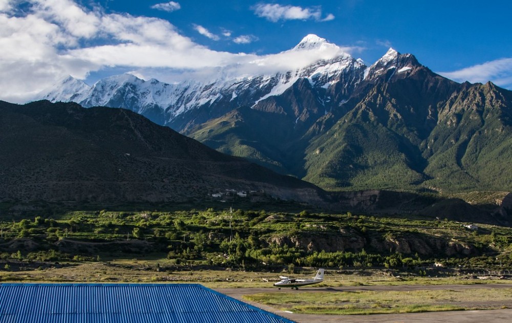 Gorakhpur to Mustang Nepal Distance